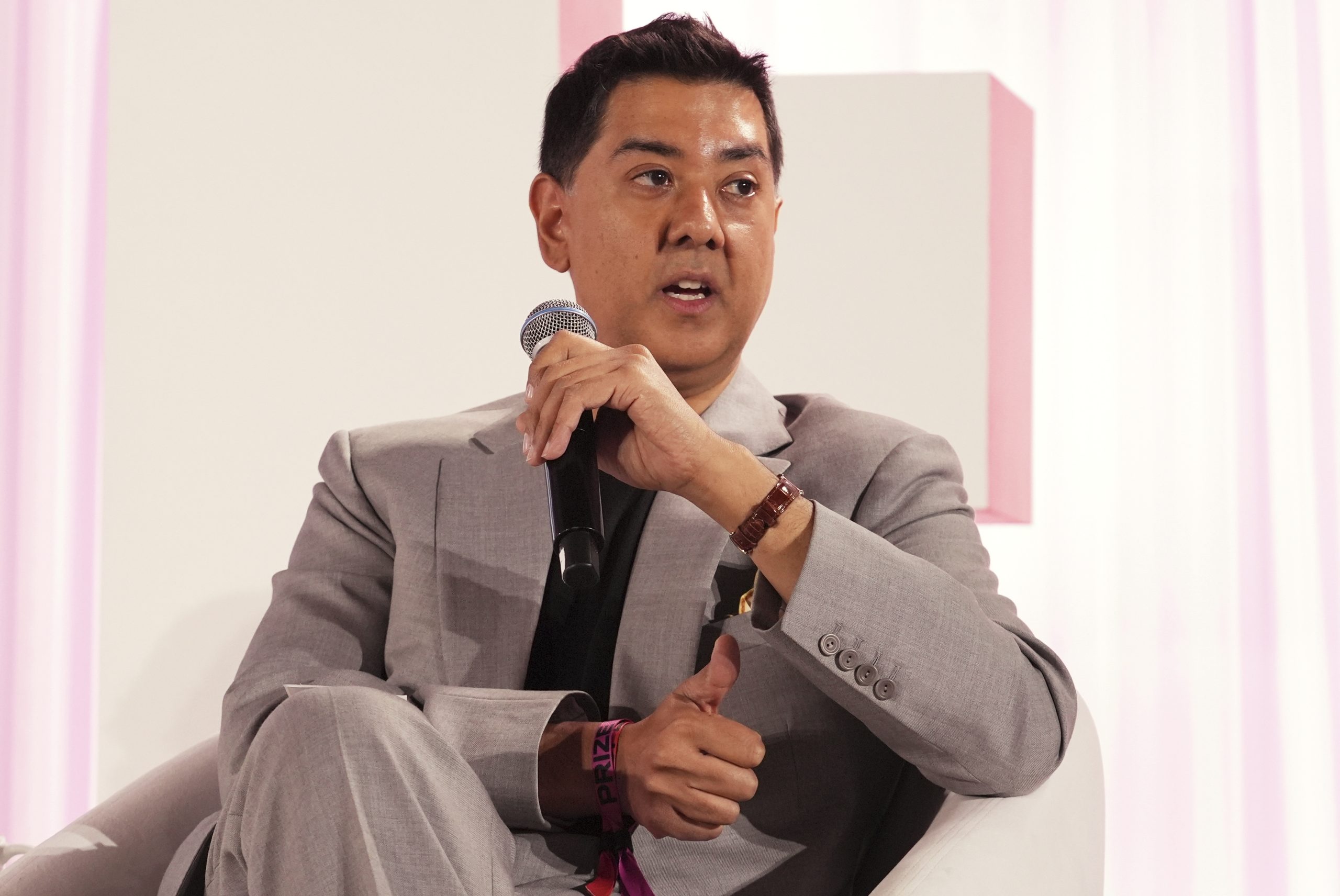 British National Behind COVID-19 Censorship May Be Deported By Trump Administration - The HighWire thumbnail